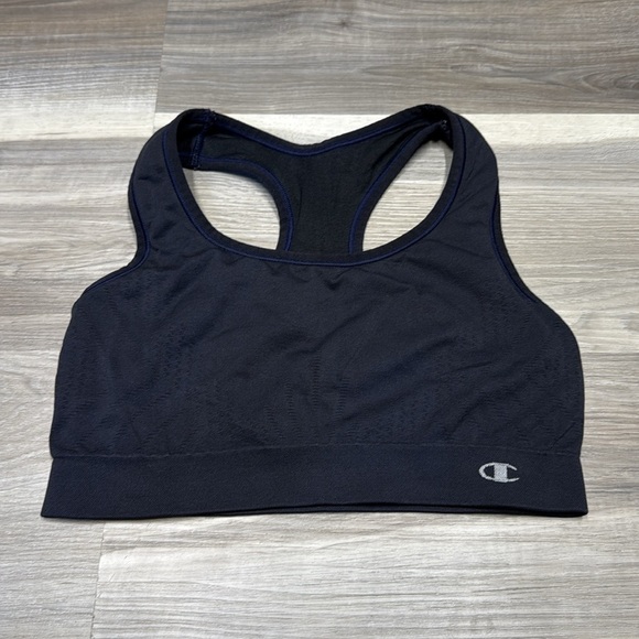 Champion Women's Black Racerback Sports Bra size medium - Picture 2 of 7